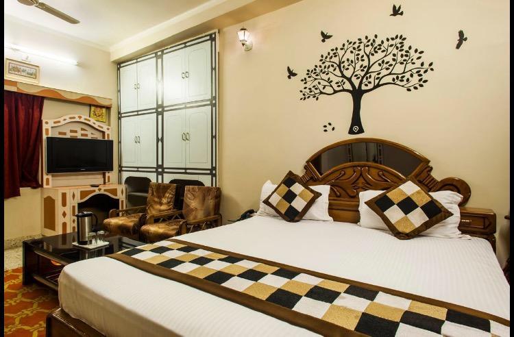 Hotel Bharat Niwas 비카네르 외부 사진